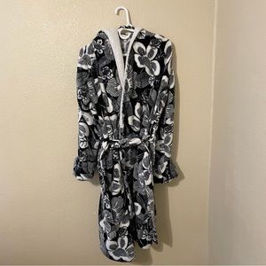 Vera Bradley Robe